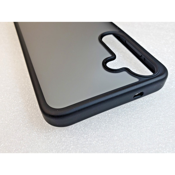 TORRAS Case for Samsung Galaxy S25 Plus. Frosted Matte Black. Button Replacement - Picture 9 of 11